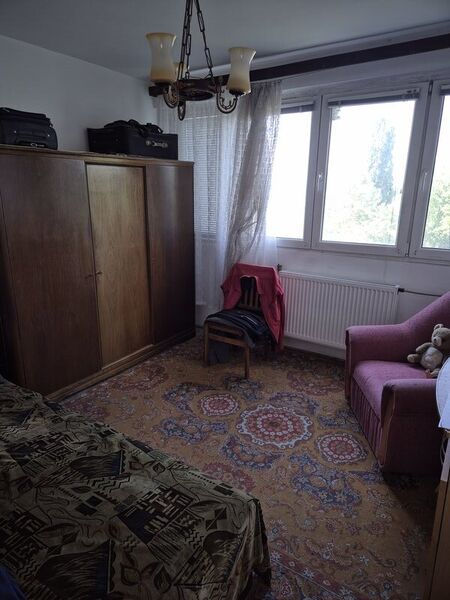 Eroii Revolutiei, metrou,